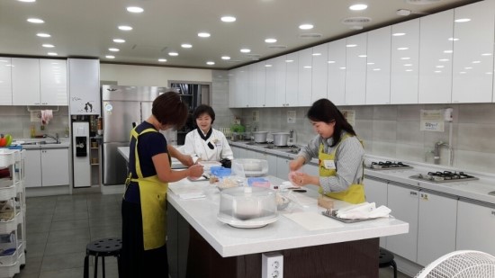 크림디자인 이미지