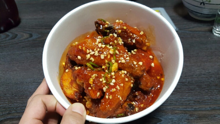 구통치킨 이미지
