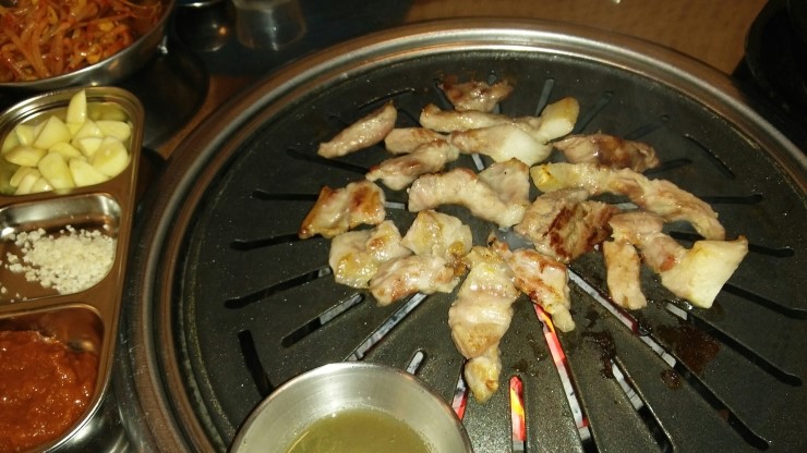 먹보뒷고기 이미지