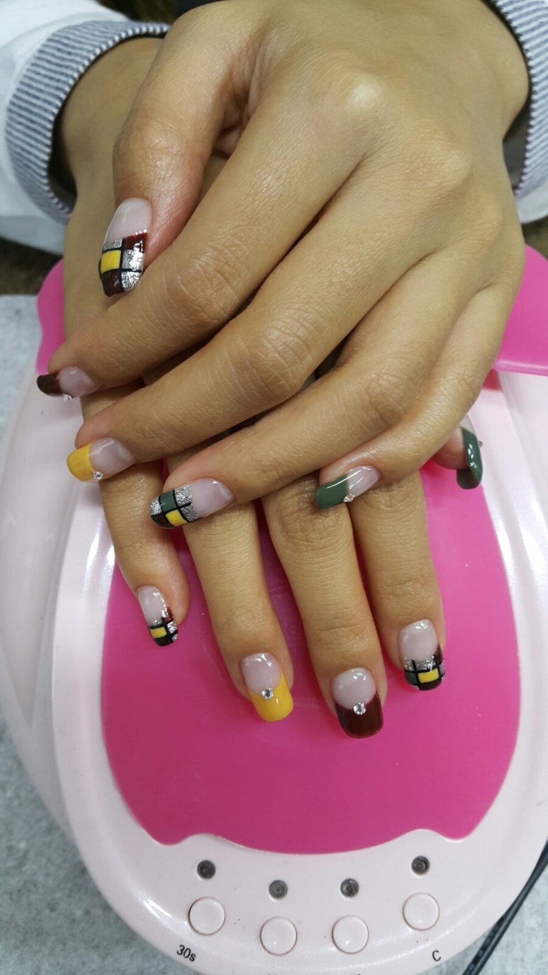 다리아네일아트 이미지