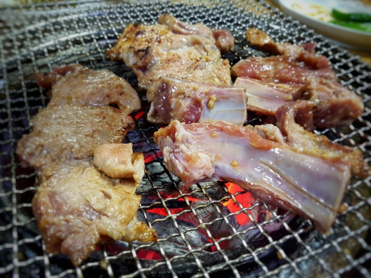 육림숯불갈비 이미지