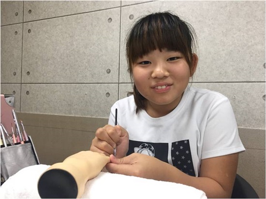 내일은네일 이미지