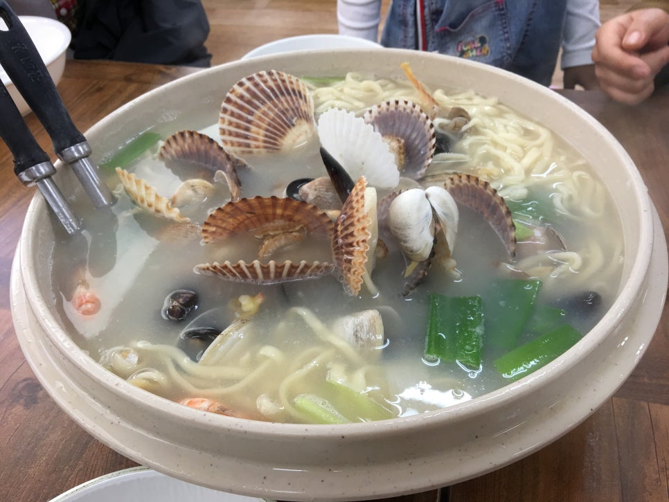 황해칼국수 이미지