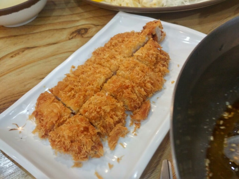 돈쌈냉면 이미지