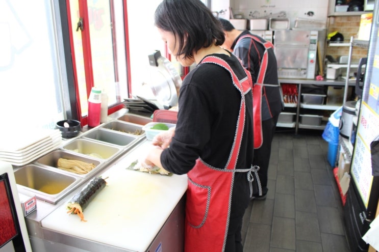 맘마김밥 이미지