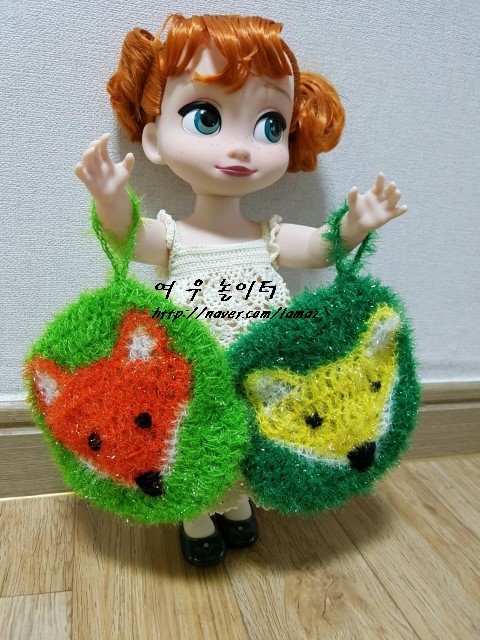 초록여우 이미지