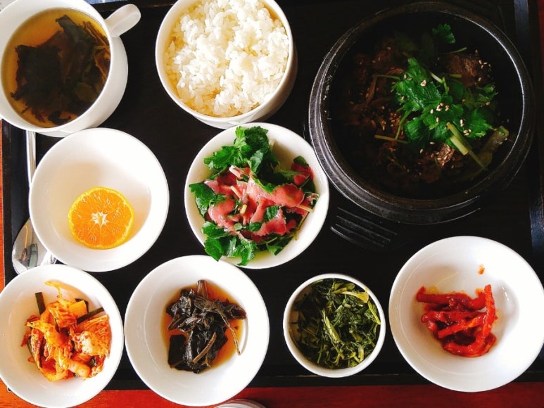 두메꽃맛집 이미지