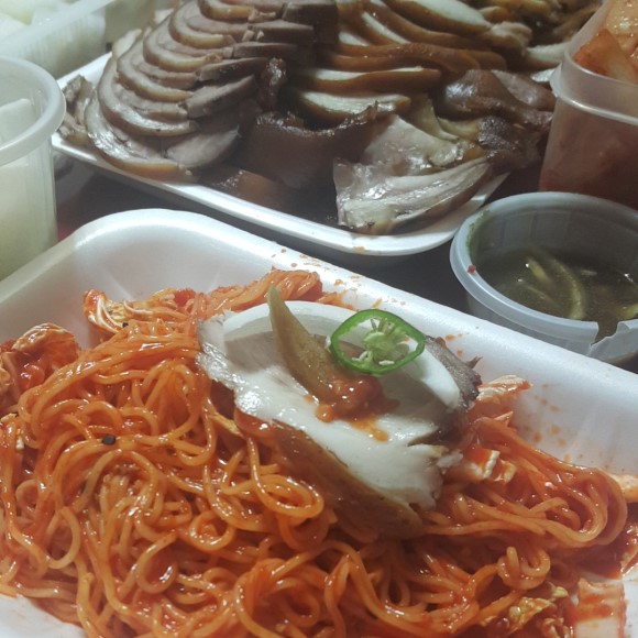 임금님족발 이미지