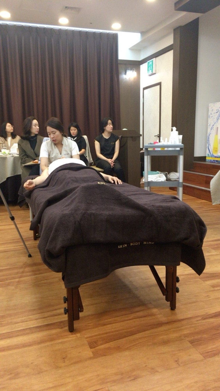 끄레오 이미지