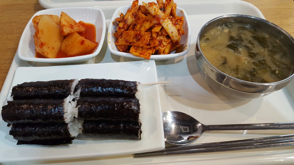 명가충무김밥 이미지