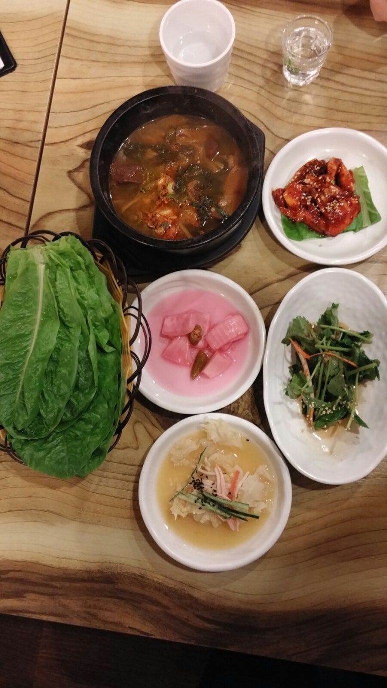 한우돈가정육점식당 이미지