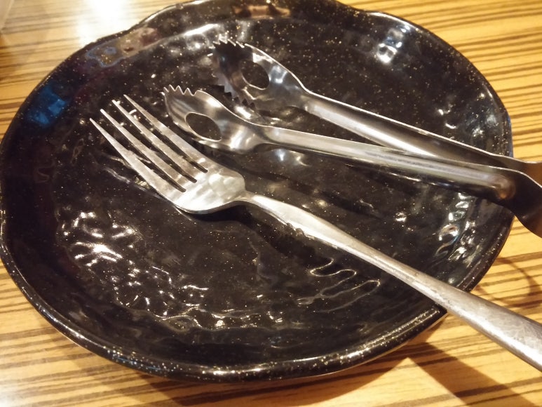 깜꼬치킨 이미지