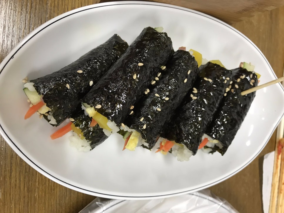 날으는떡볶이 이미지