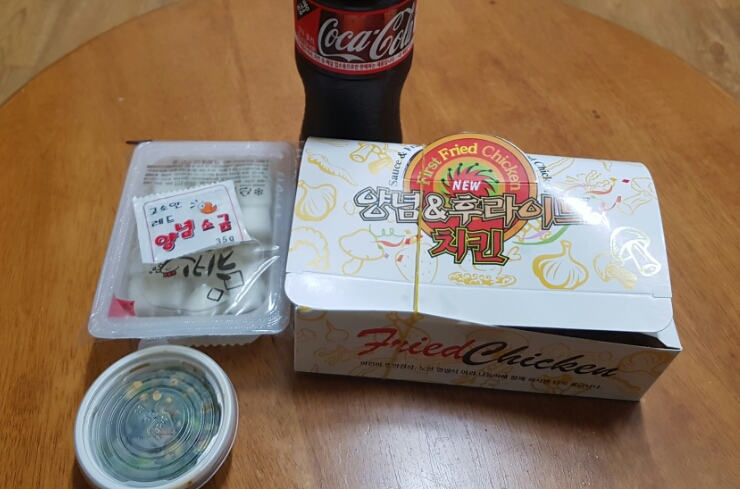 로렌드치킨 이미지