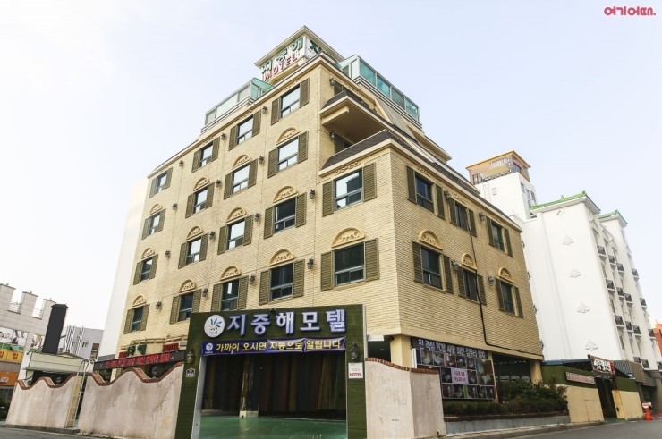 지중해모텔 이미지