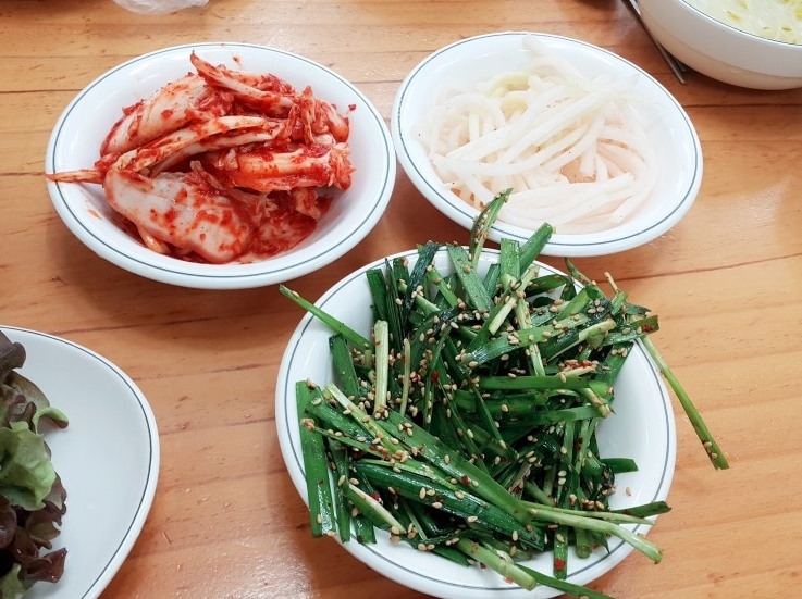 오빠족발 이미지