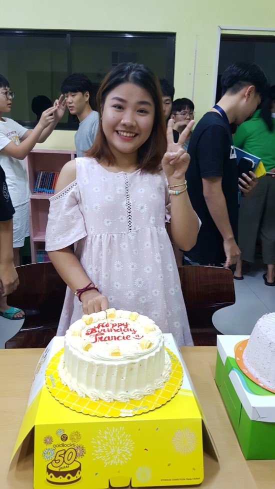 생일파티 이미지