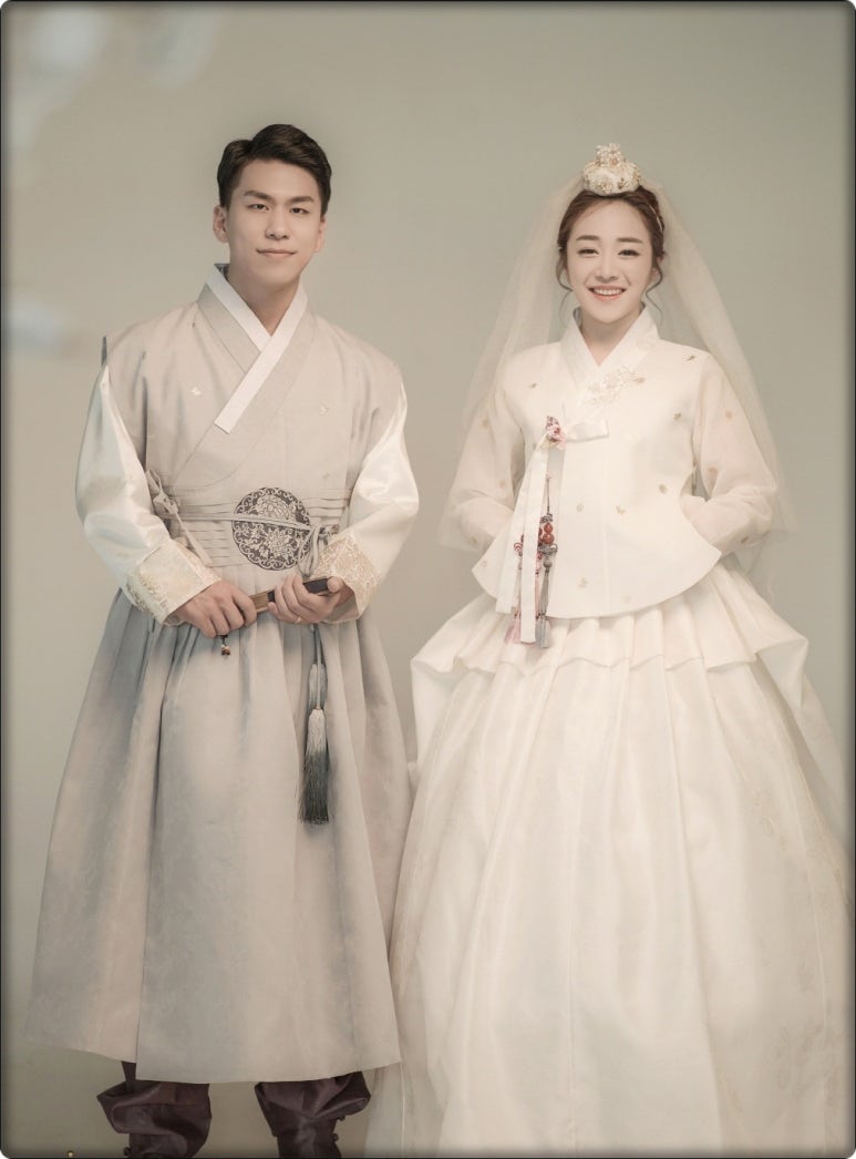 테힐라한복대여맞춤 이미지