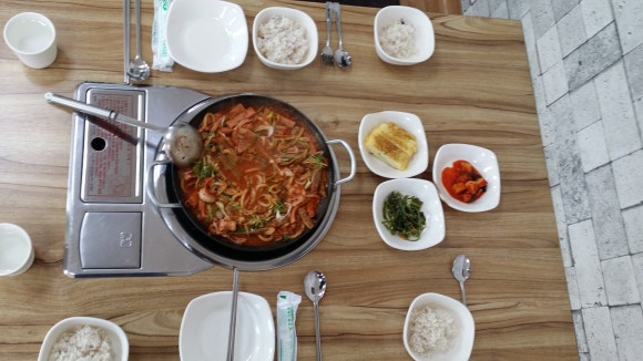 쌍둥이 부대찌개 이미지