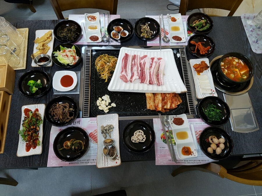 돼지꿀단지 이미지