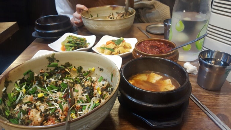 엄니식당 이미지
