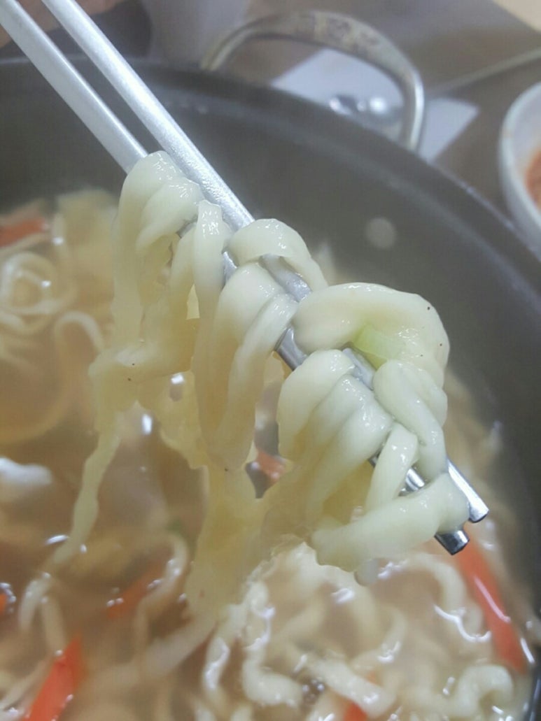 참맛해물칼국수 이미지