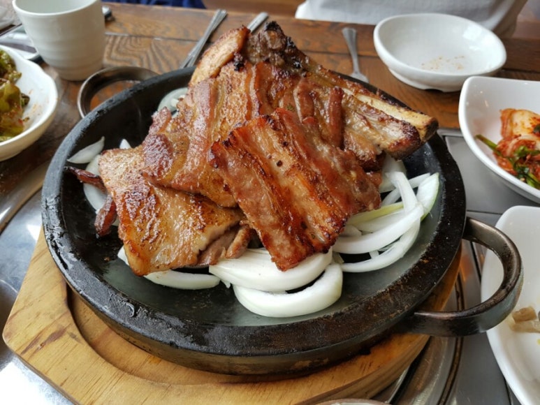 숯불석갈비 이미지