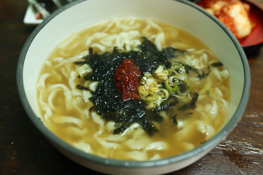 촌칼국수 이미지