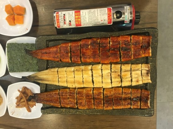 소금빛풍천장어구이 이미지