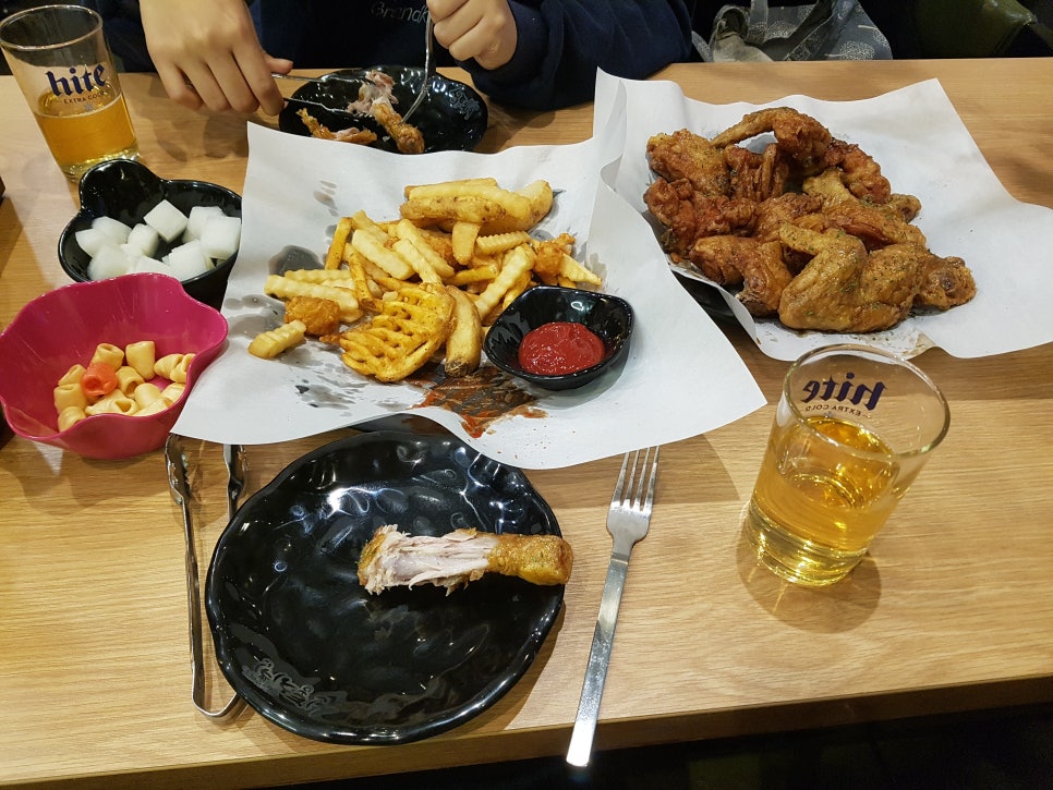 신통치킨퀸스 이미지