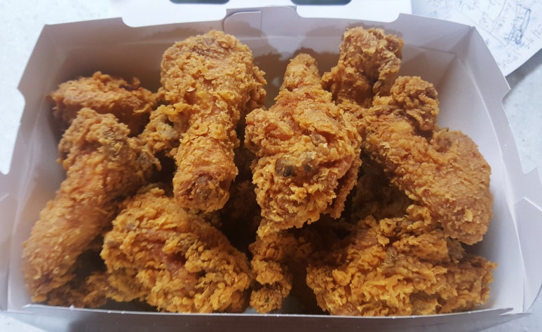 비에이치씨치킨수완 이미지