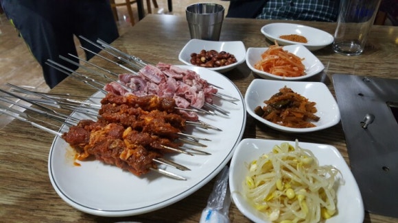 홍아 양꼬치 이미지