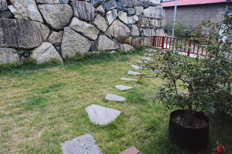 Gray palace 이미지