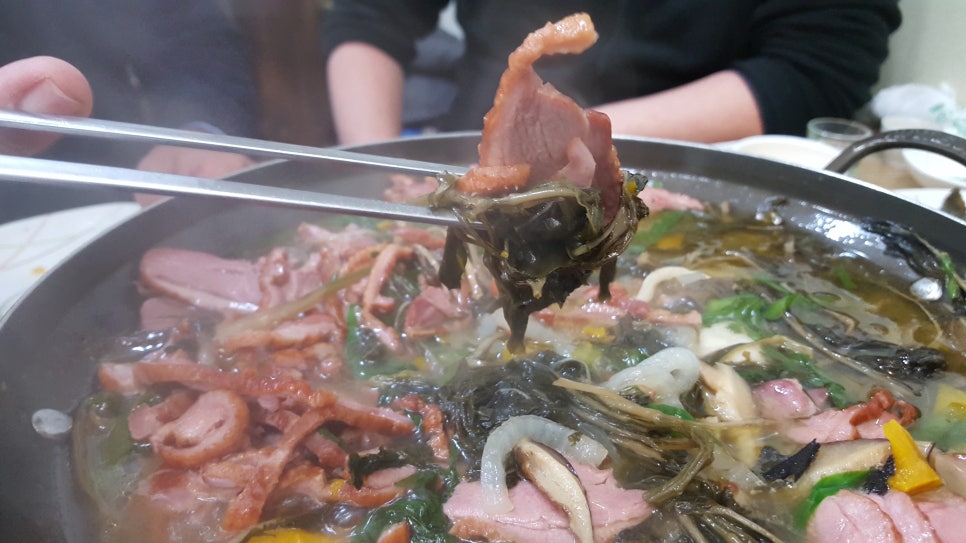 고기랑산채랑 이미지