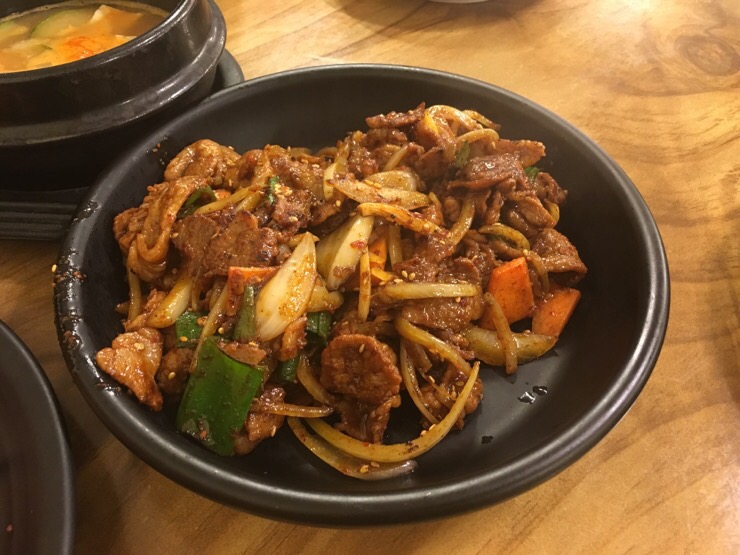반할제육 이미지