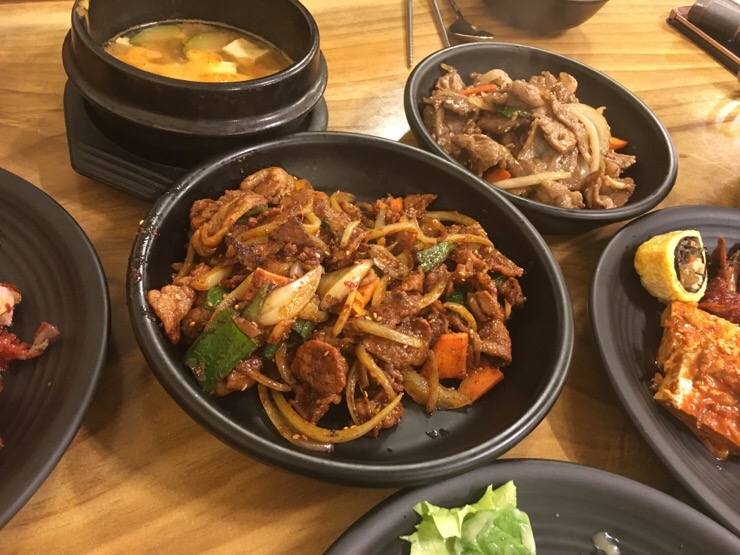반할제육 이미지
