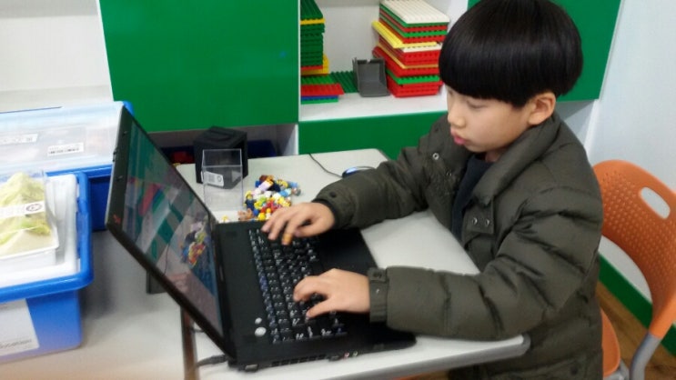윤성팩 이미지