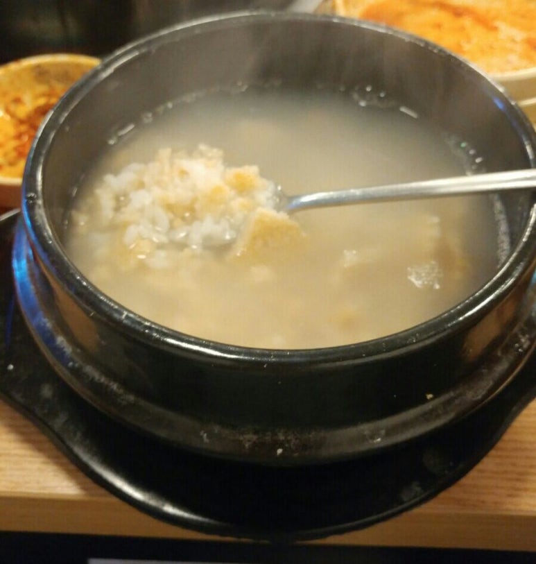 퇘장군 이미지