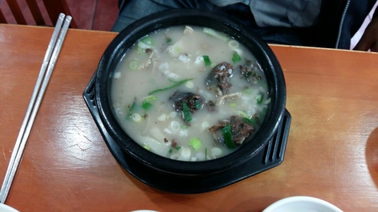 뚝배기순대국밥 이미지