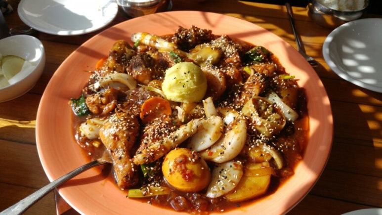 하요니공주찜닭 이미지