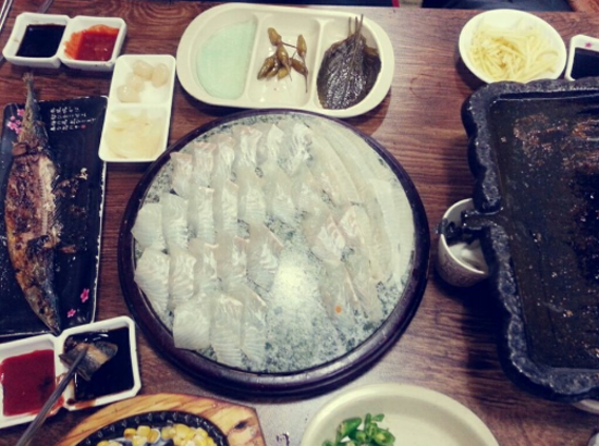쨍하고회뜨는날 이미지