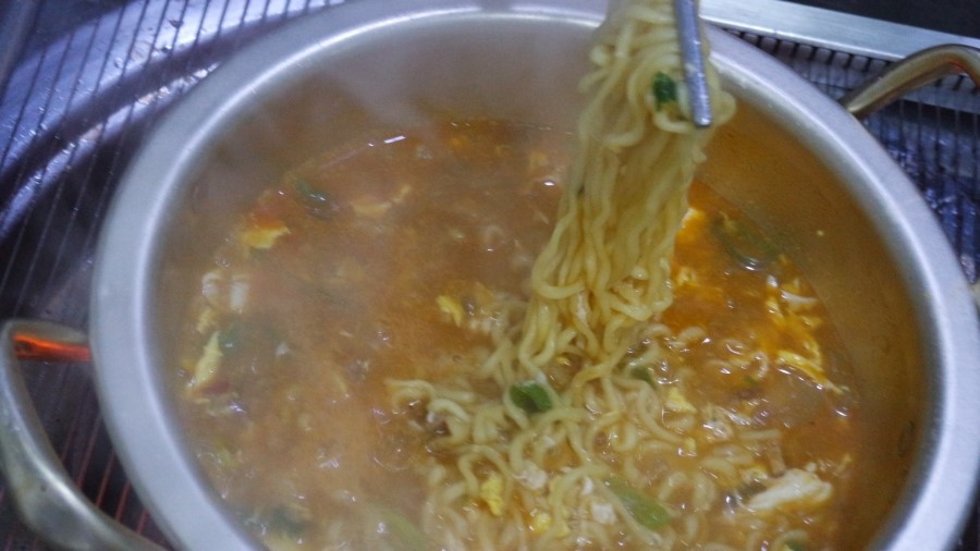깍뚝연탄구이 이미지