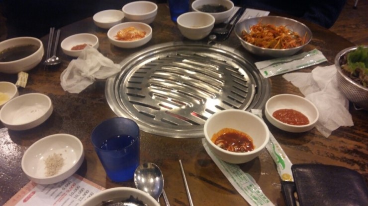 행복한고기한상 이미지