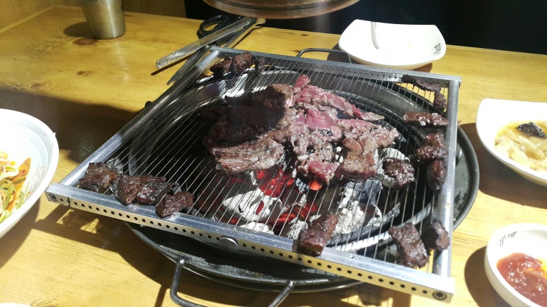 그램그램굴다리점 이미지