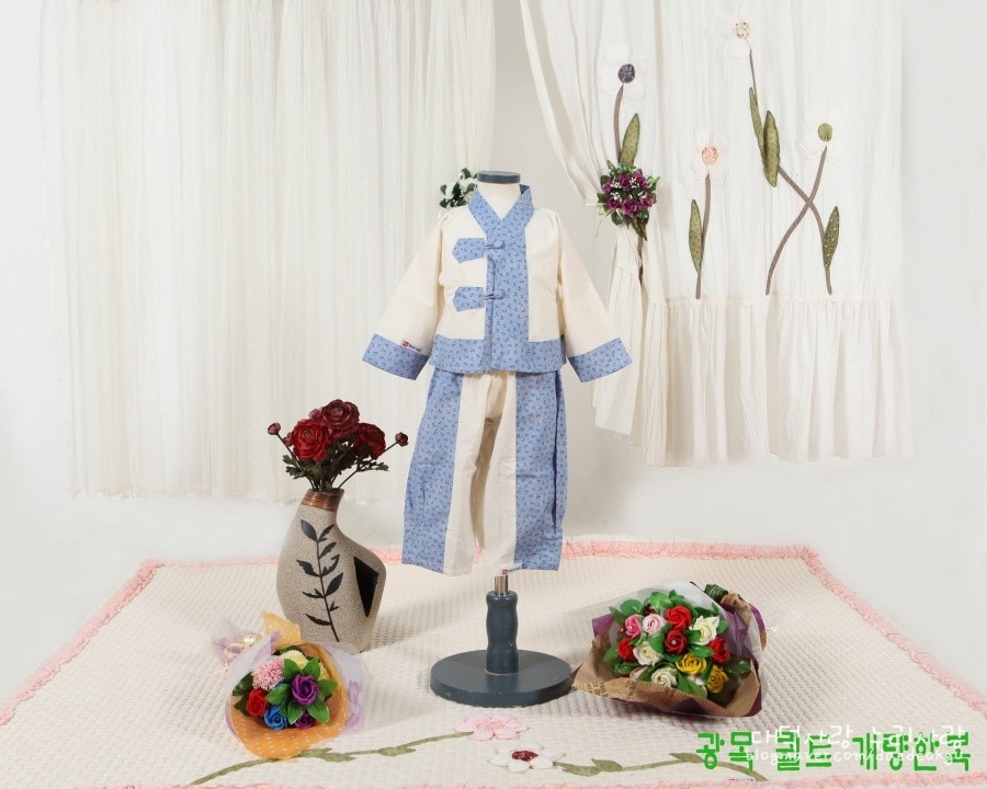 더봄개량한복 이미지