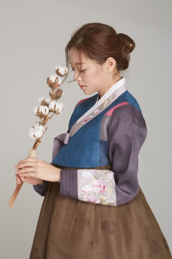 아띠아리 이미지
