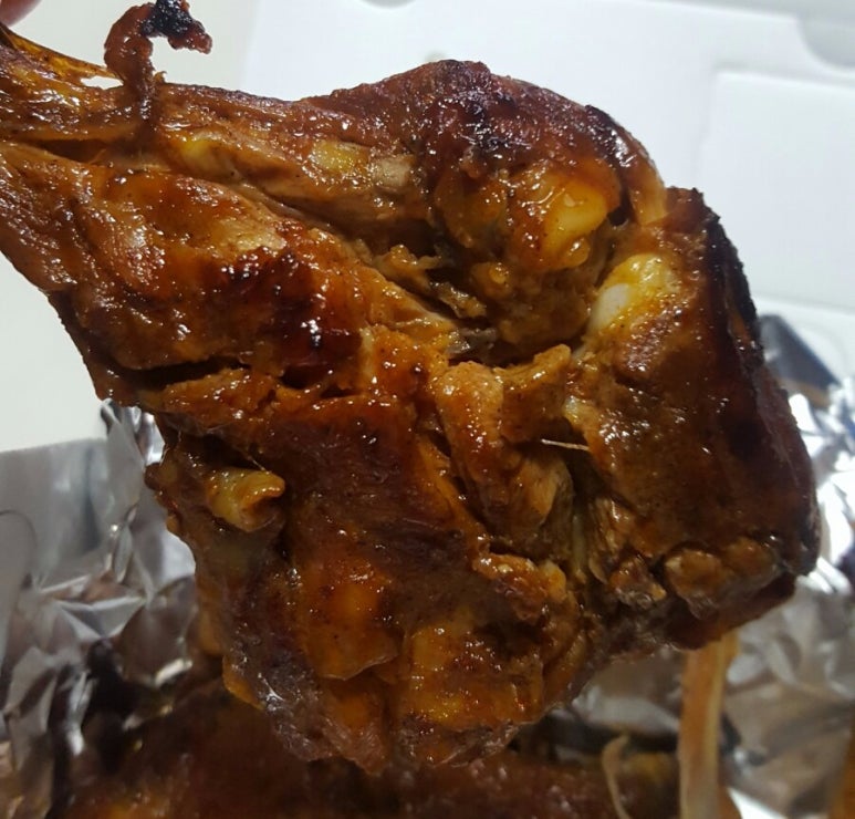 비비큐치킨 이미지