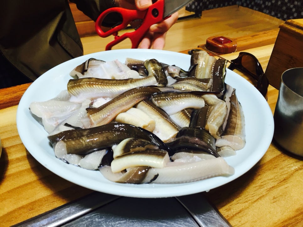 참맛숯불바다장어구이 이미지