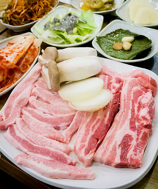 청정생고기 이미지