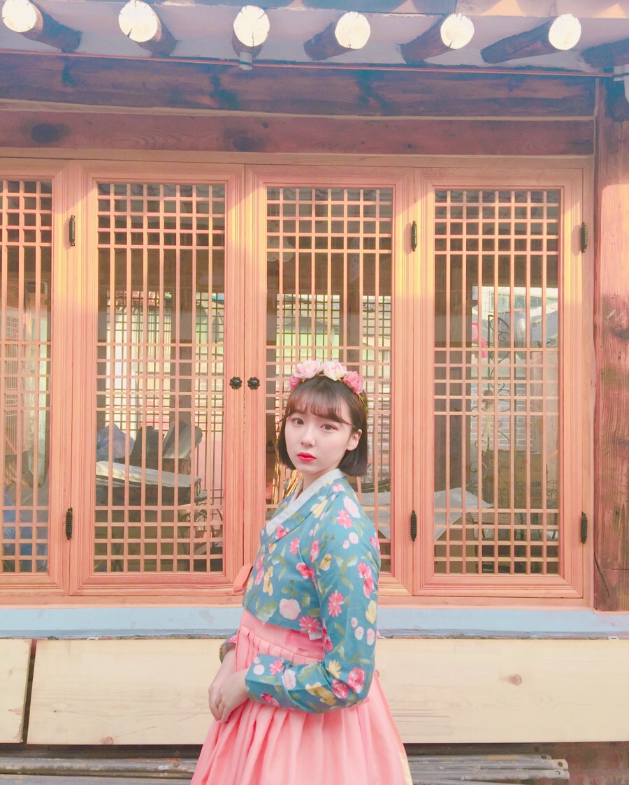 열두달한복 이미지